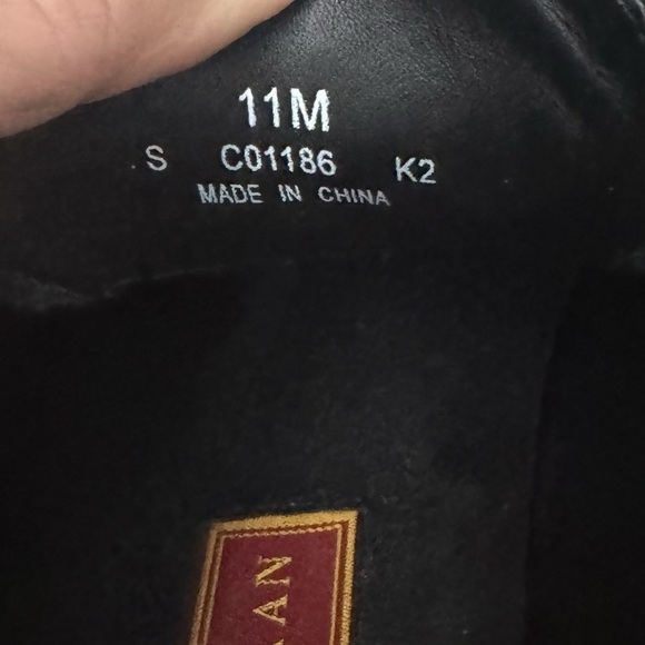 Cole Haan Country Men’s Black Leather Oxford Shoe Size 11 main image 4